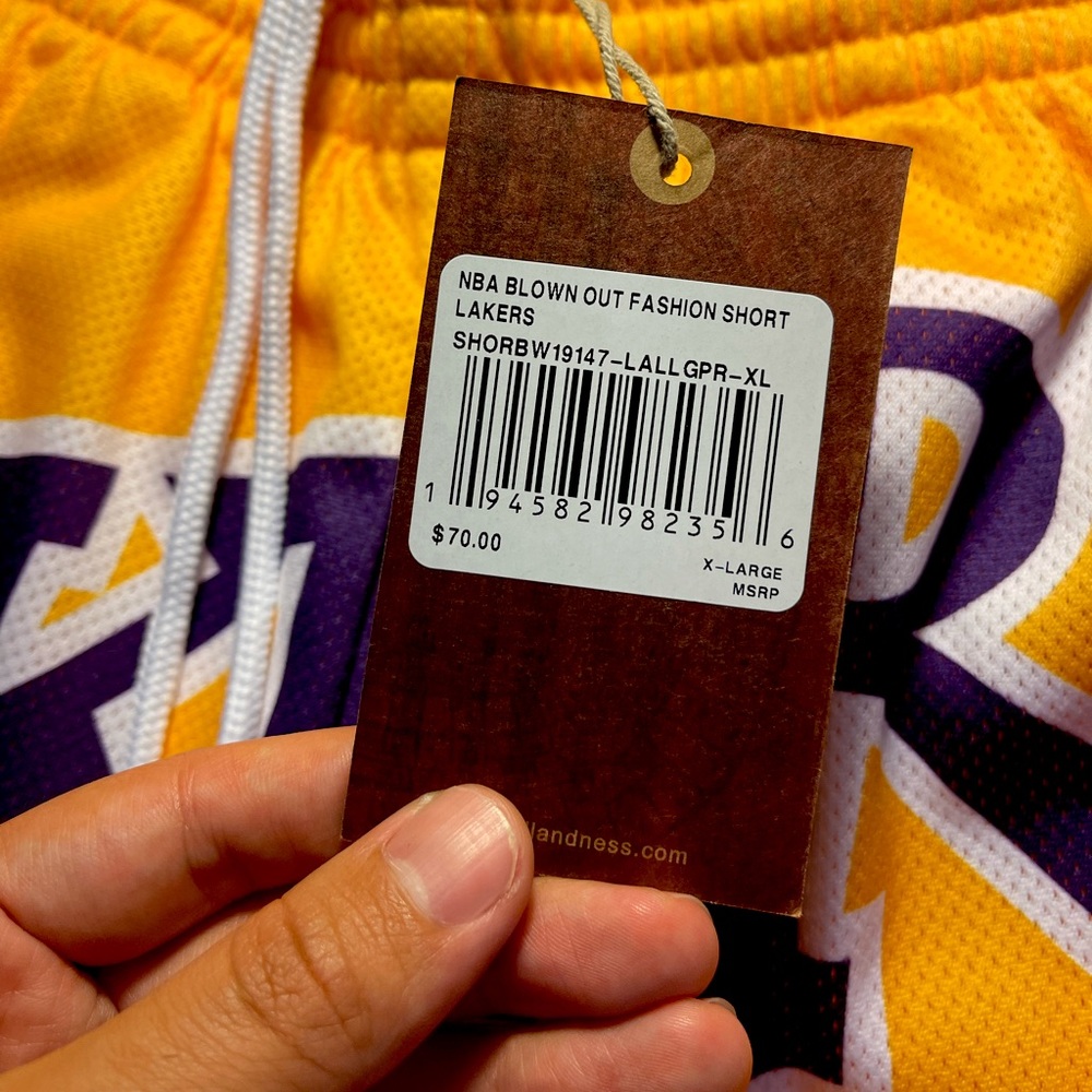 Mitchell & Ness Lakers 2.0 shorts